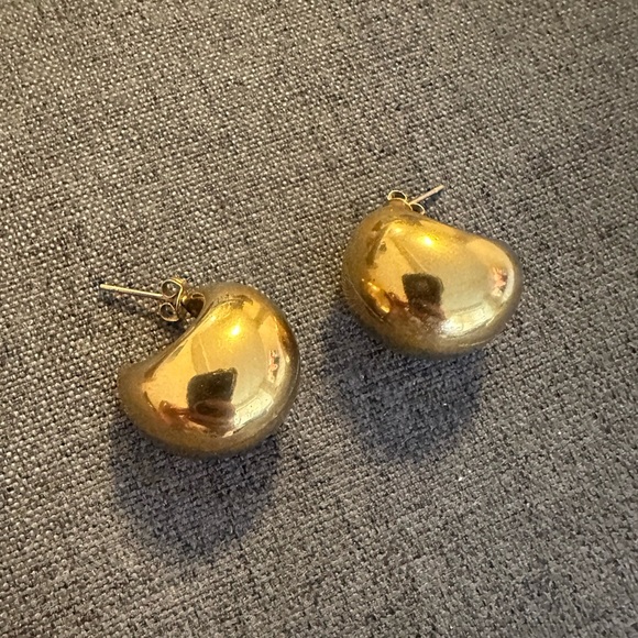 Gold earrings - Picture 1 of 3